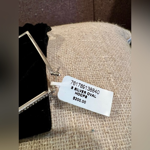 Silver/rhinestone earrings - Picture 2 of 11